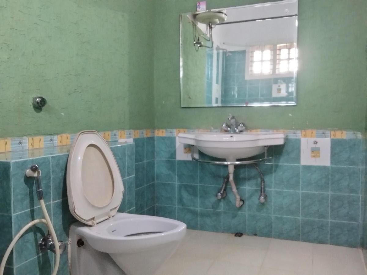 Prashanth Family Homestay Madikeri Ngoại thất bức ảnh