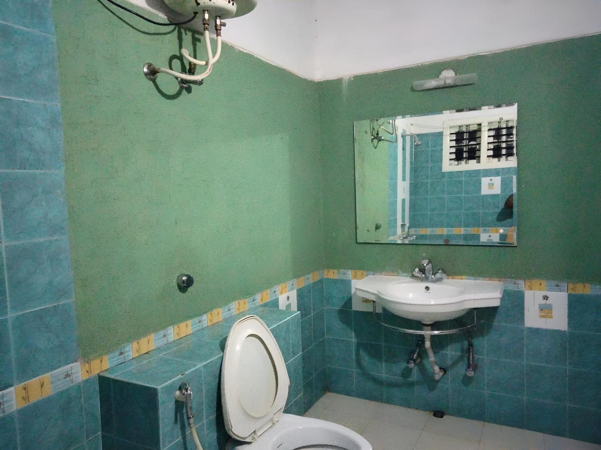 Prashanth Family Homestay Madikeri Ngoại thất bức ảnh