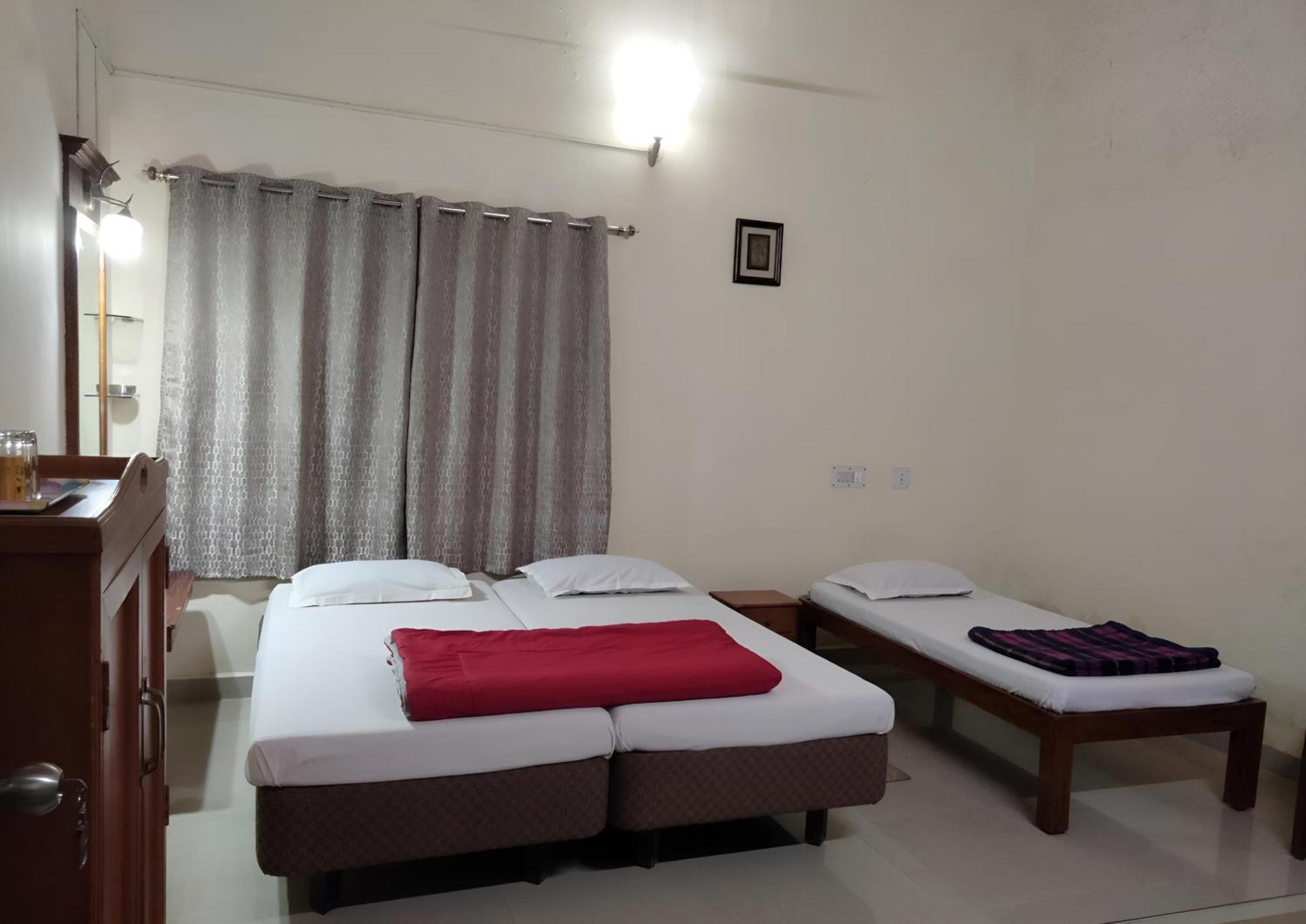 Prashanth Family Homestay Madikeri Ngoại thất bức ảnh